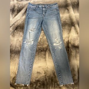 American Eagle Distressed High Rise Jegging Luxe Jean Size 14